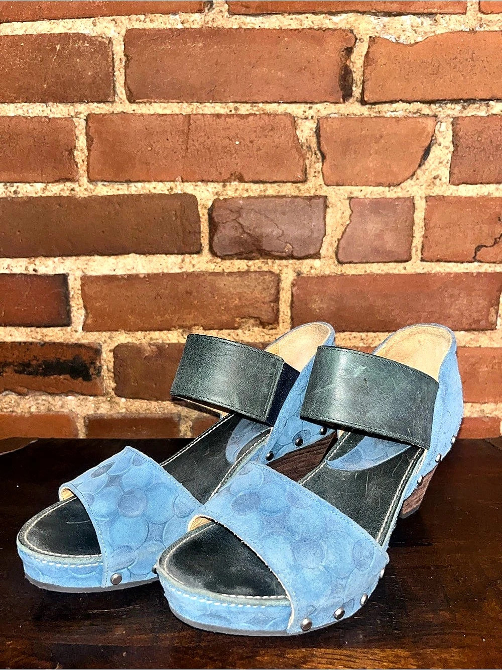 John Fleueog Blue Sandals
